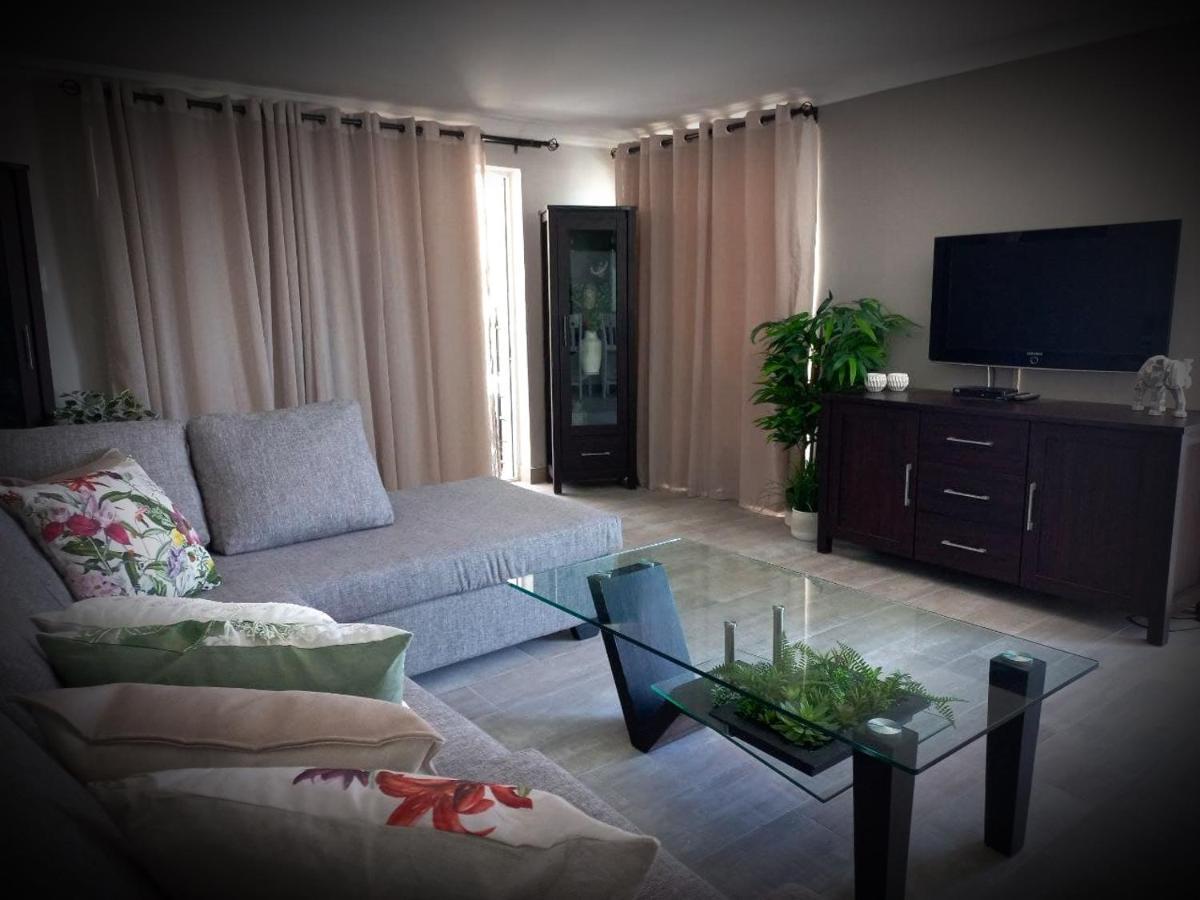 Bay-Side Apartment, Gordon'S Bay エクステリア 写真