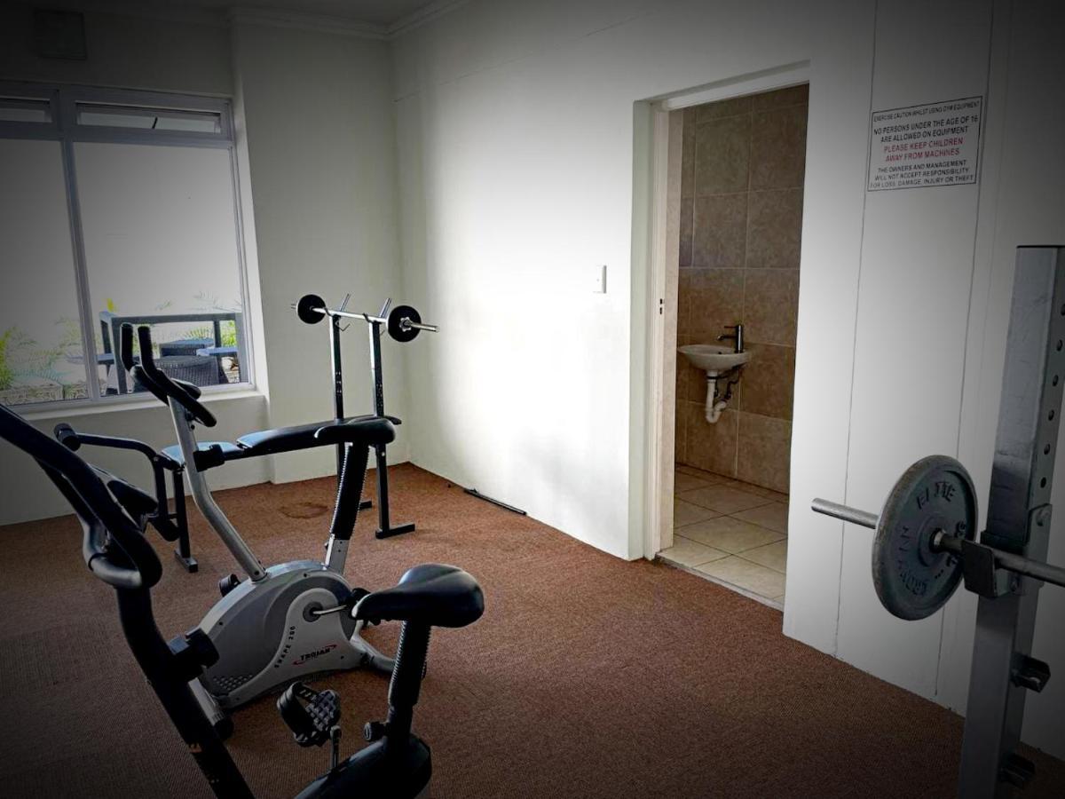 Bay-Side Apartment, Gordon'S Bay エクステリア 写真